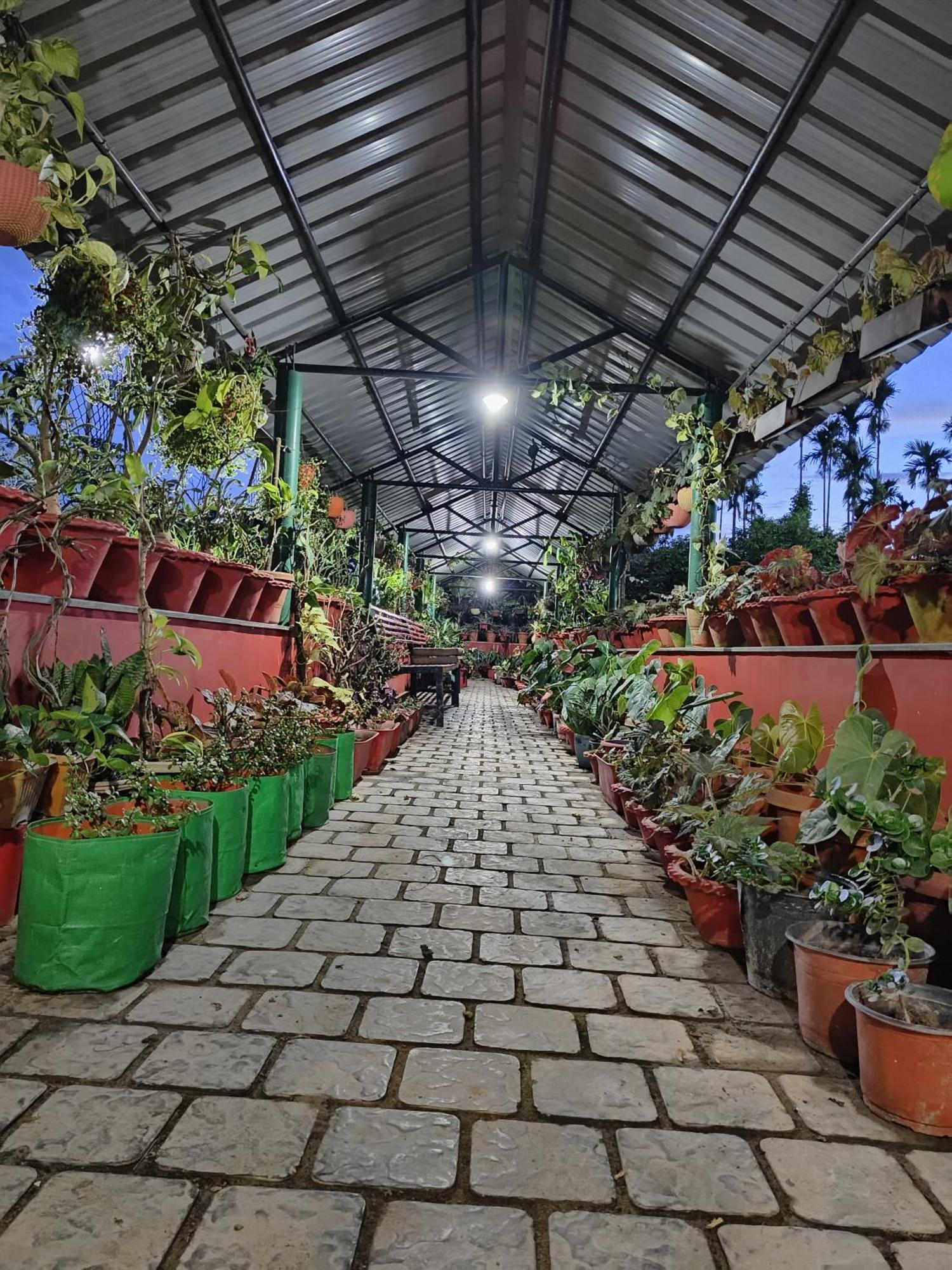 Jaanki Farms & Resorts Jorhāt Exterior photo