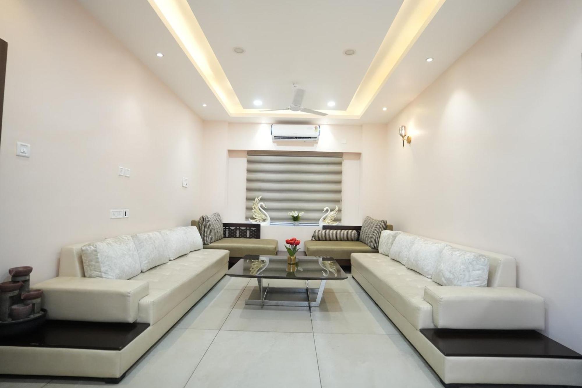 Jaanki Farms & Resorts Jorhāt Exterior photo